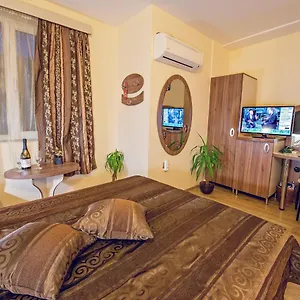 https://hotel-color-varna.goldensandshotels.net